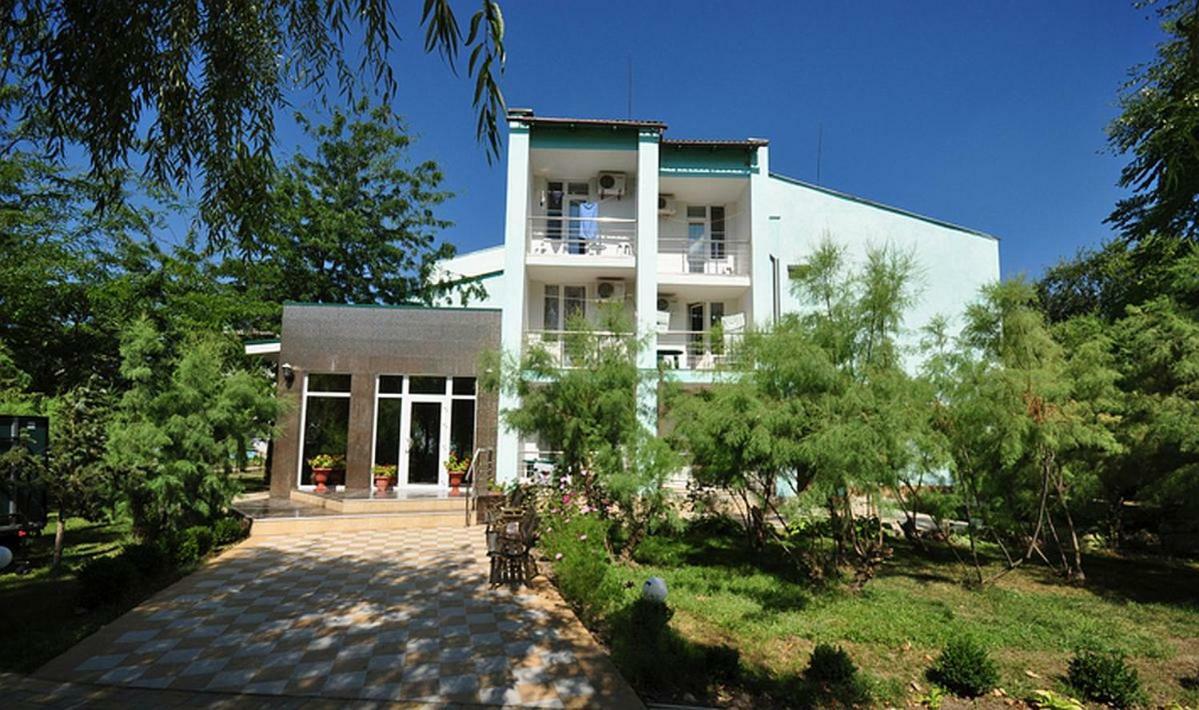 Отель Green Marine Sergeyevka Ngoại thất bức ảnh